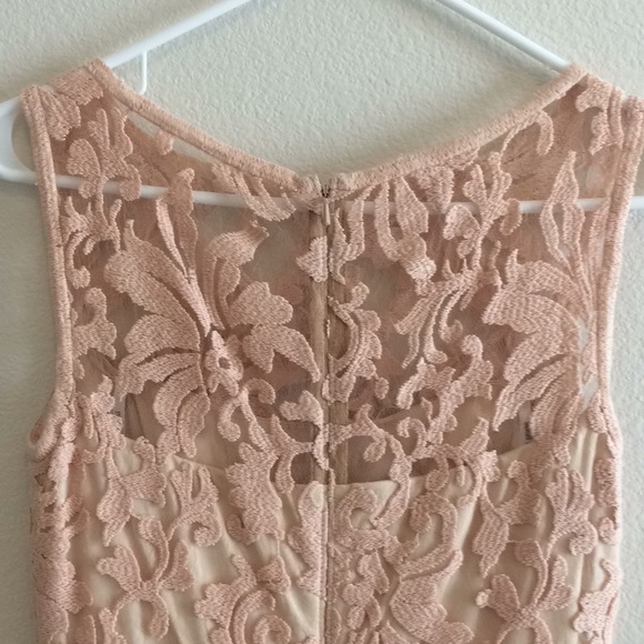 Tadashi Shoji Peplum lace gown - Picture 7 of 8